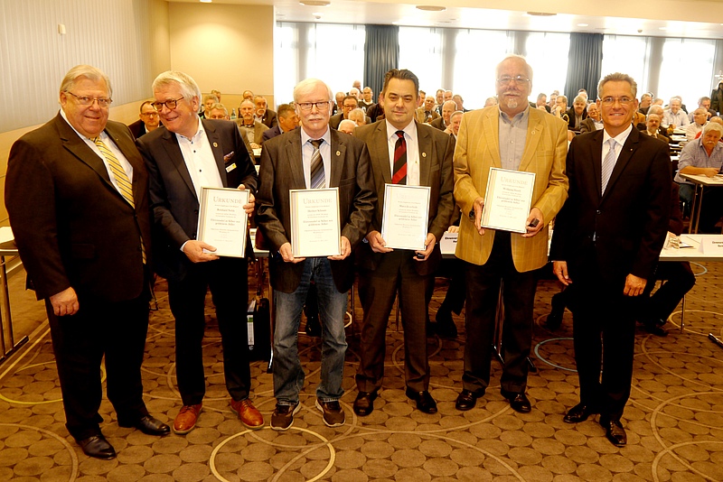 Vorsitzender Bernhard P. Jühe , Reinhard Nehls, Herbert Schmitz, Marco Jeuschede, Wolfgang Husch und Jürgen Hieke. Nicht im Bild Olaf Trohl.